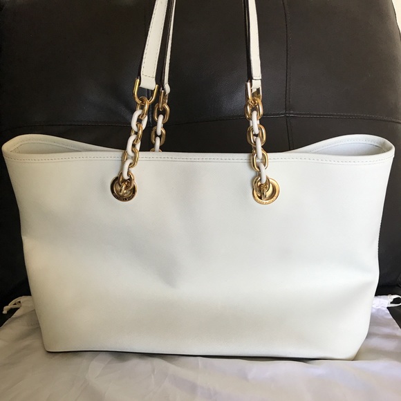 Large Michael Kors Bag - Picture 7 of 8